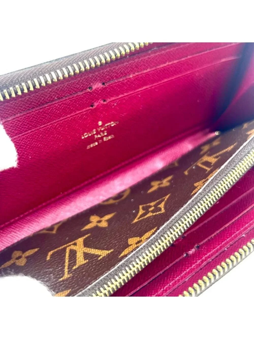 Louis Vuitton Monogram Portefeuille Clemence Round Zip Wallet
